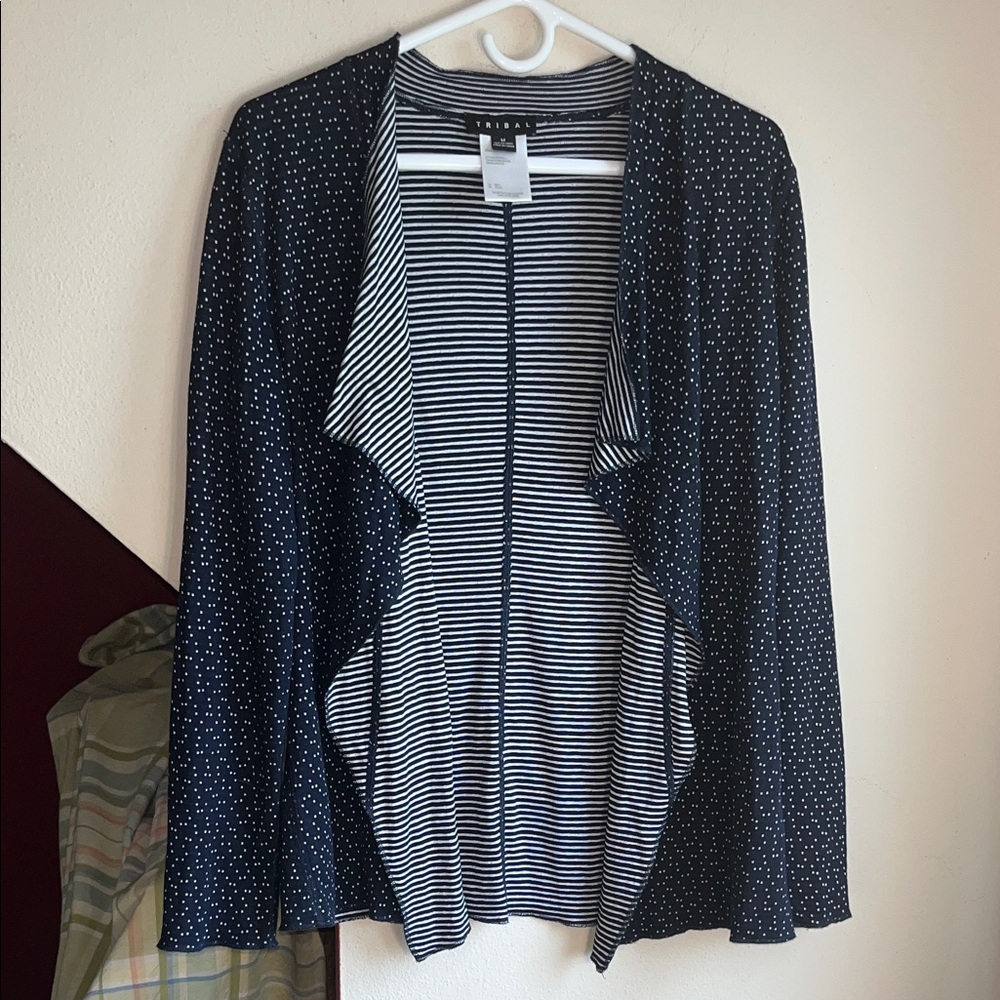 Tribal Blue and White Waterfall‎ Spotted Cardigan M